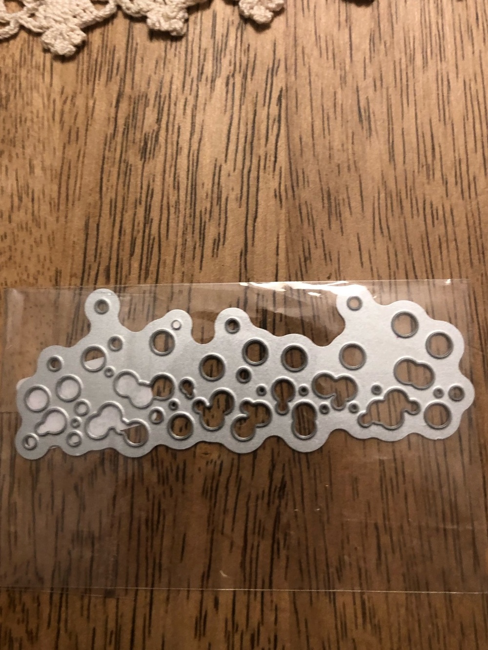 Modern Bubble Pattern Metal Cutting Die for Cardmaking NEW